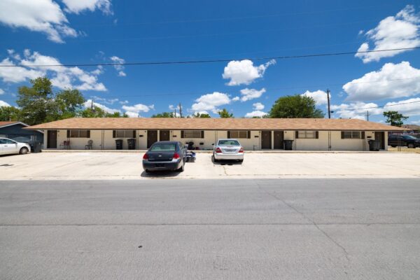 213 E Harrison Ave, Killeen