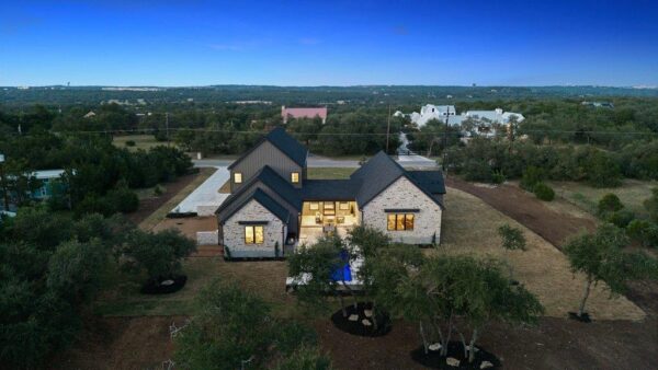 9207 Zyle Rd, Austin