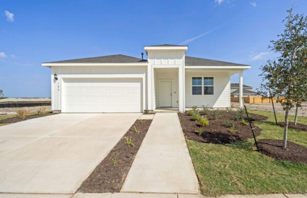 105 Lindheimer Ln, San Marcos