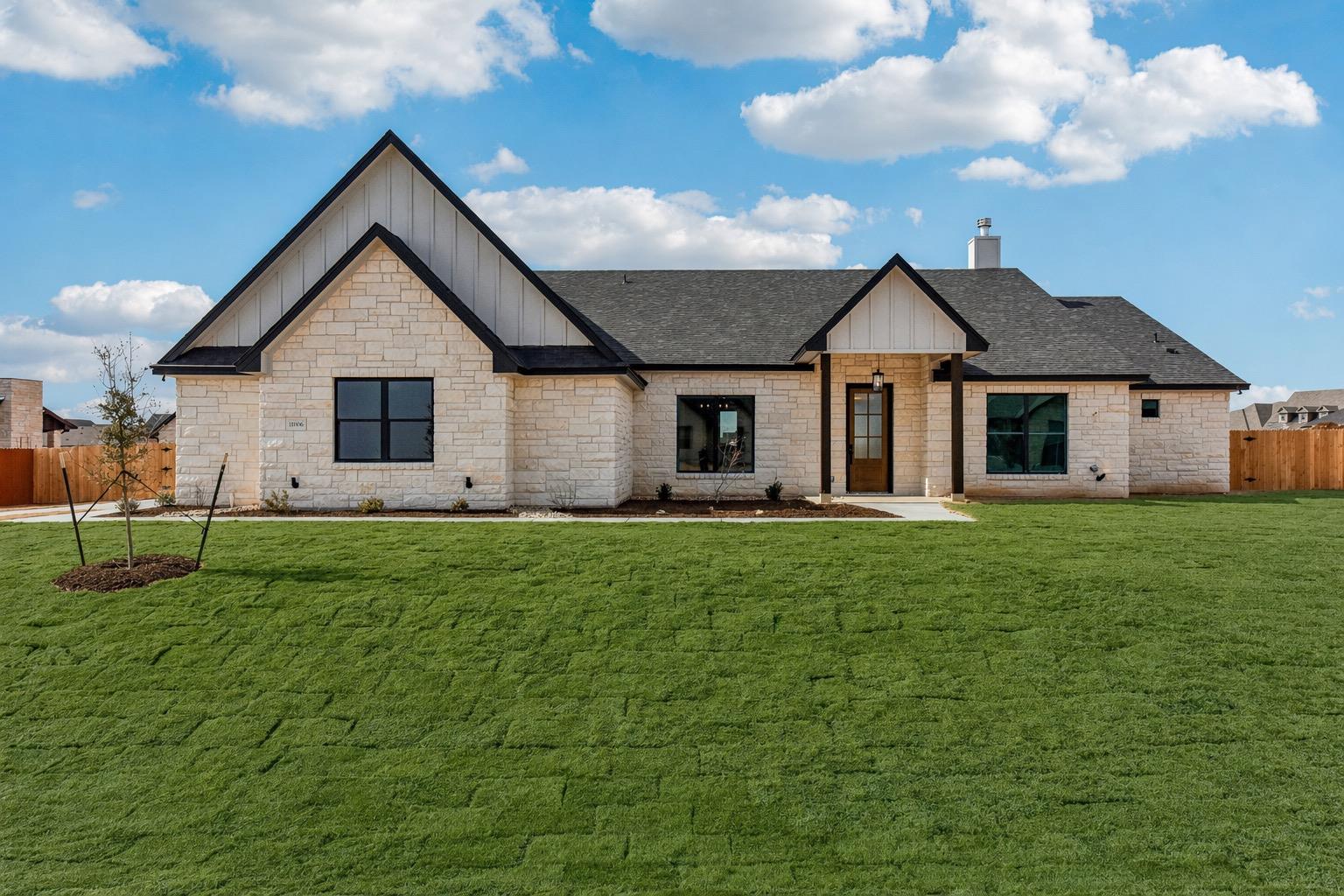 11060 Eagle Walk Blvd, Salado, TX 76571