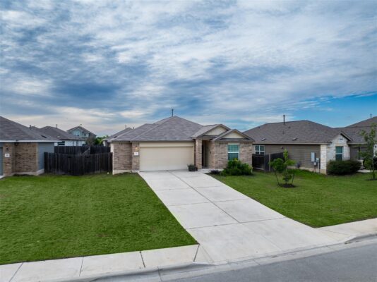 230 Crystal River Rd, Kyle