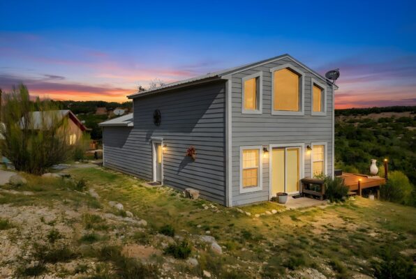 28543 Paradise Manor Dr, Marble Falls