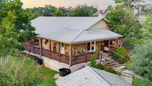 119 Saddle Ct, Bastrop