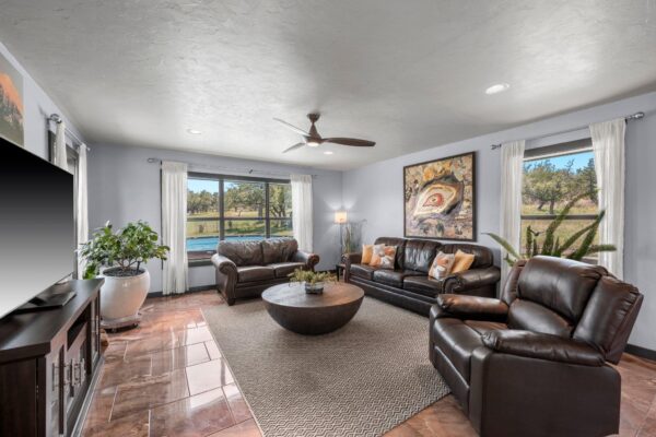 362 Oak Haven Rd, Fredericksburg