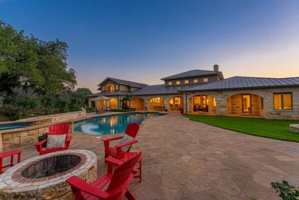 345 Leafdale Trl, Dripping Springs