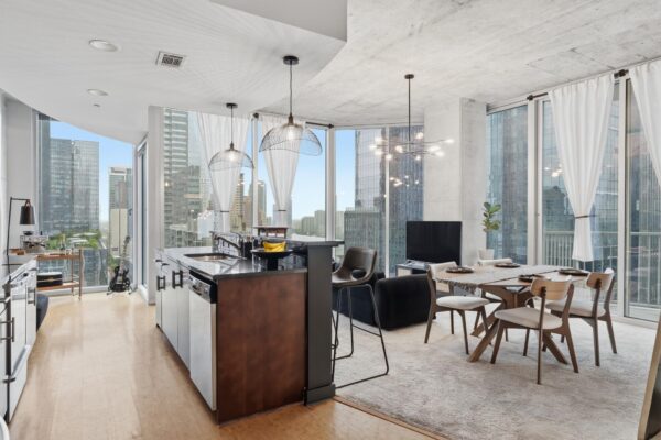360 Nueces St #2101, Austin