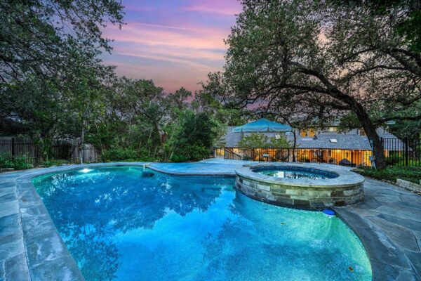 8310 Long Canyon Dr, Austin