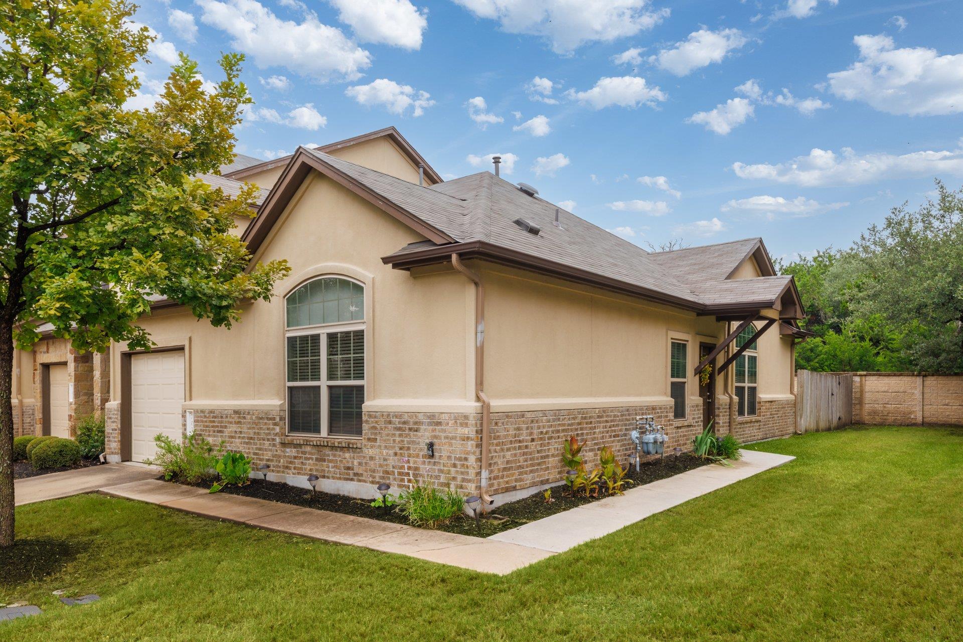 1701 S Bell Blvd #701, Cedar Park, TX 78613