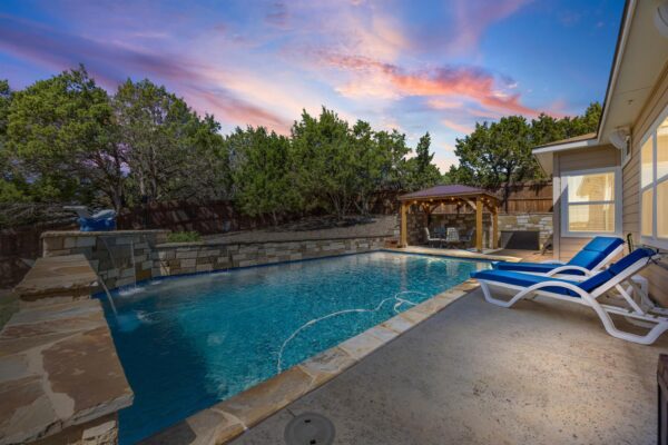 2702 Cumberland Cv, Lago Vista
