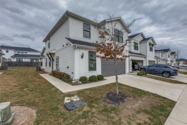 540 Fieldwood Dr #A, Buda