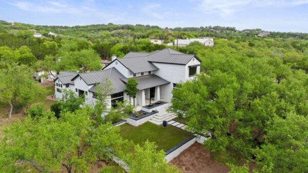 4018 Bee Creek Rd, Spicewood