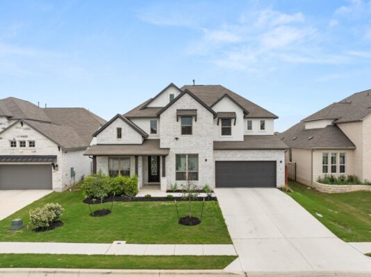 372 Hollister Dr, Liberty Hill