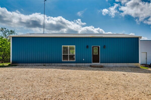 4001 Barth Rd, Lockhart