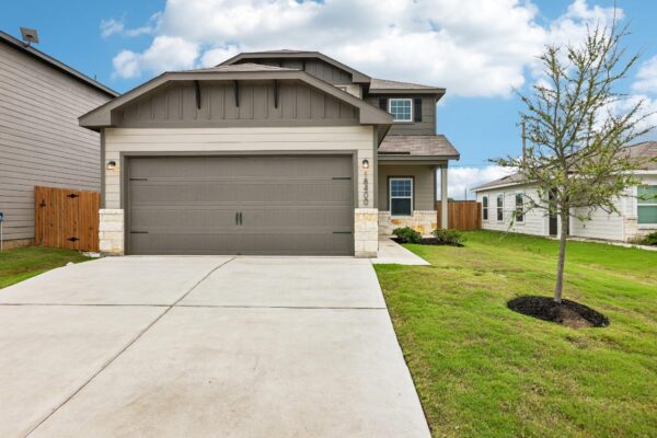 18400 Stellers Sea St, Elgin
