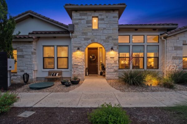 132 Rivalto Dr, Horseshoe Bay