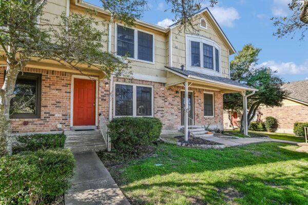 11901 Swearingen Dr #37, Austin