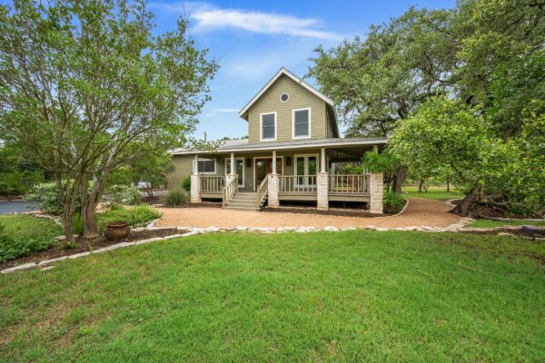 8 Palo Pinto Path, Wimberley