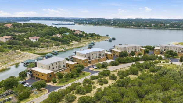 1101 Ivean Pearson Rd #B204, Lago Vista