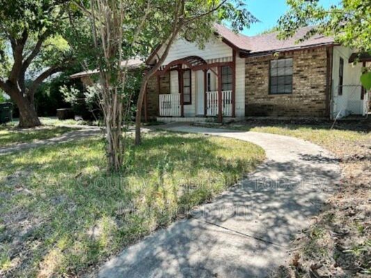 1128 Field St, San Marcos