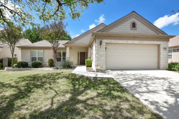 735 Breezeway Ln, Georgetown