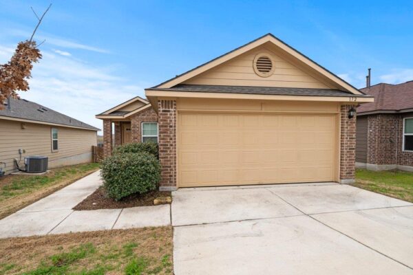 172 Lake Gln, San Marcos