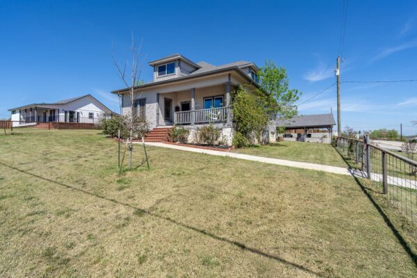300-A Herrin St, Coupland