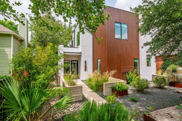 1704 S 5th St #B, Austin
