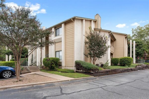 9100 Mountain Ridge Dr #105, Austin