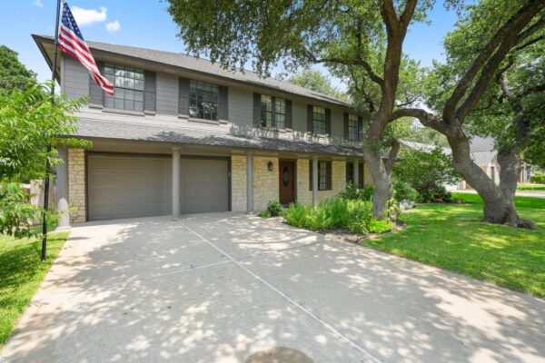 1905 Petunia St, Cedar Park