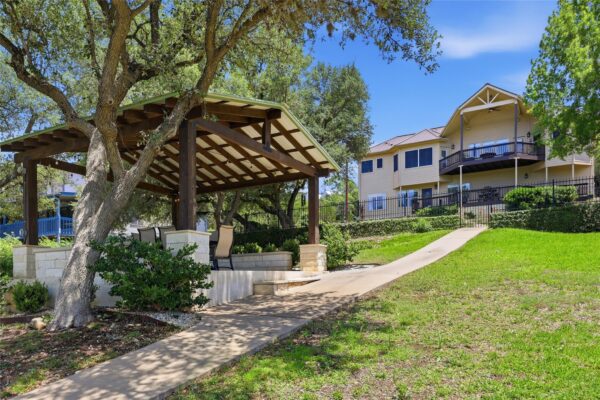 10802 Beach Rd, Leander