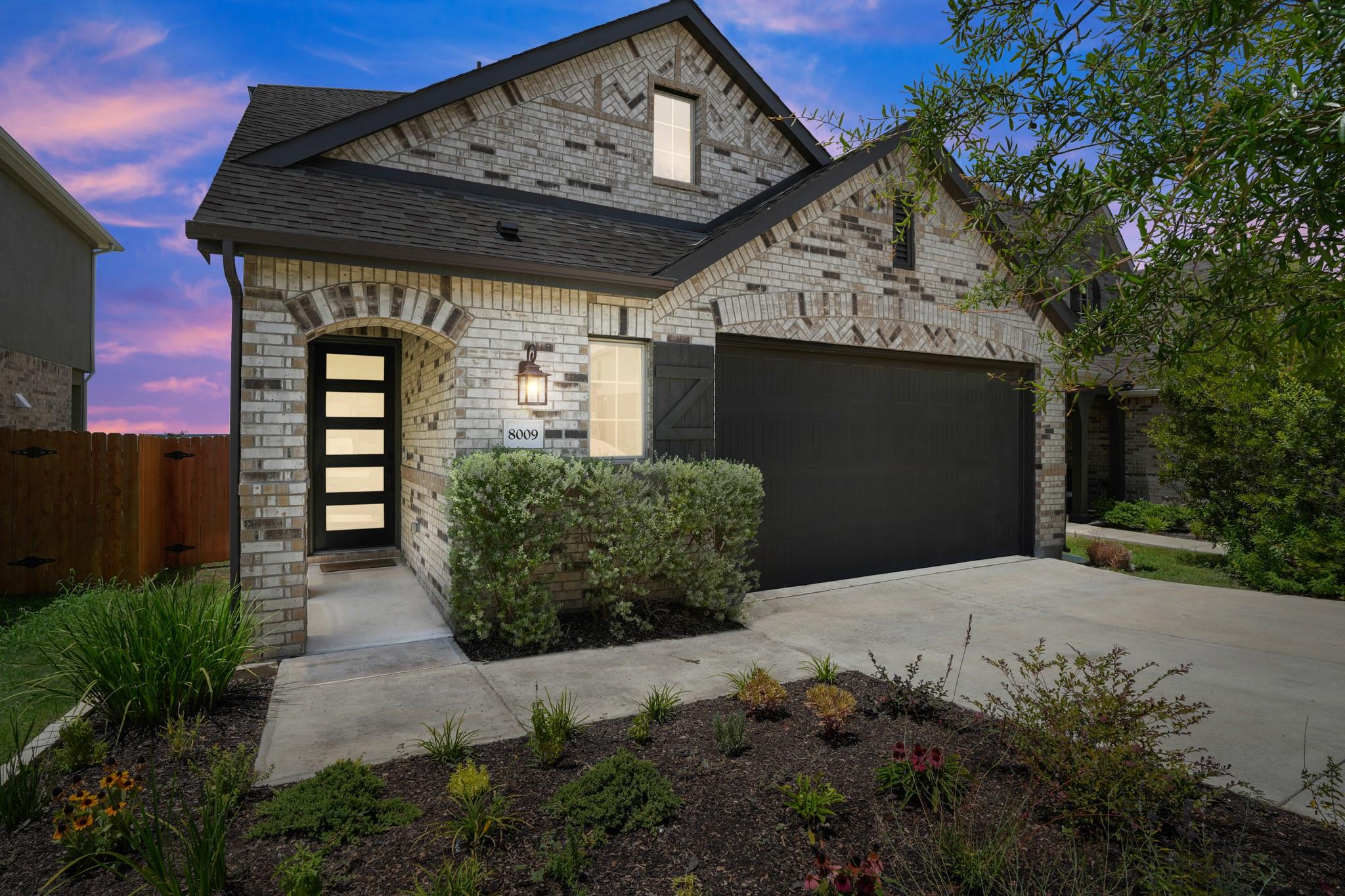 8009 Copper Prairie Bnd, Lago Vista, TX 78645