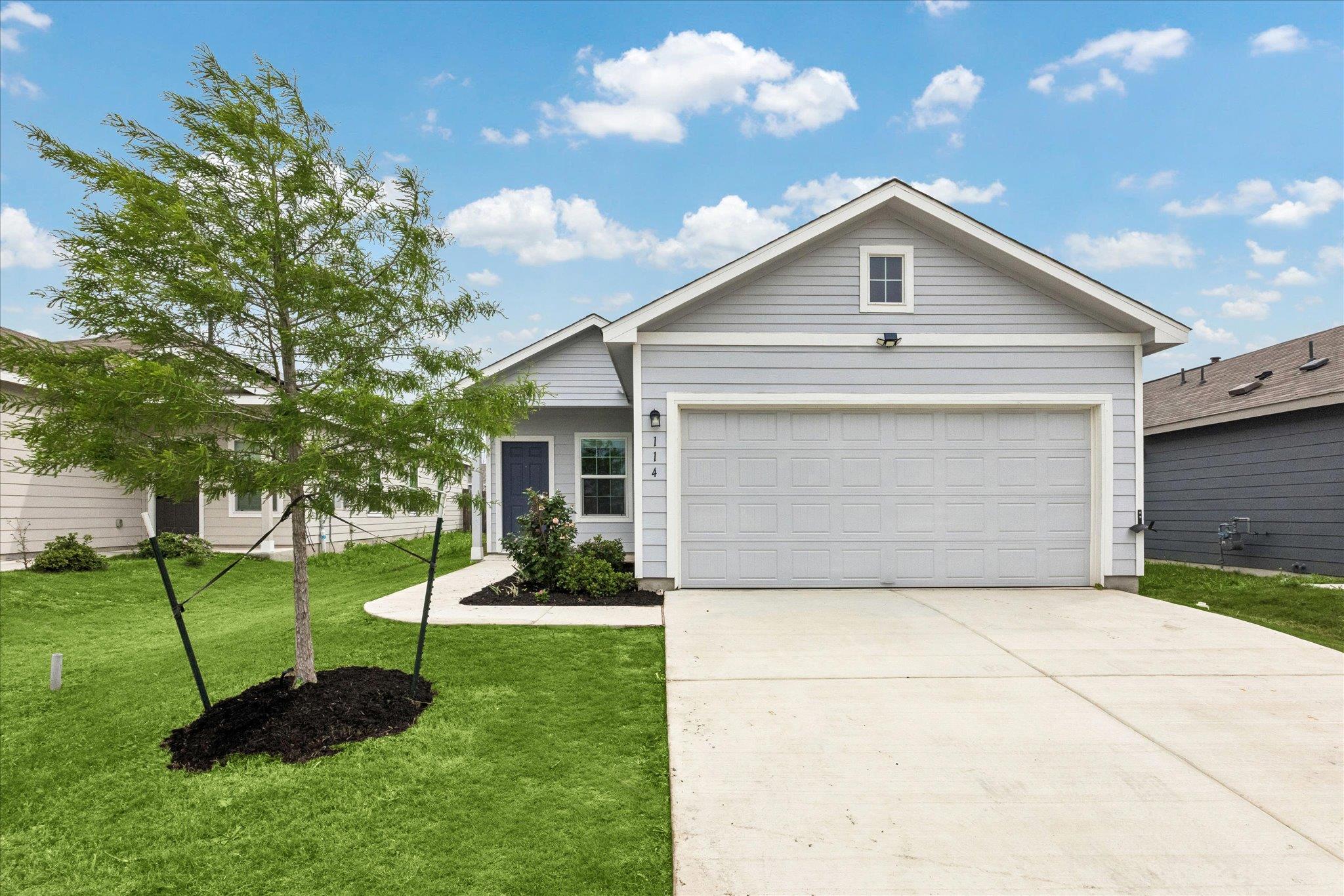 114 Whoopers Loop, Kyle, TX 78640