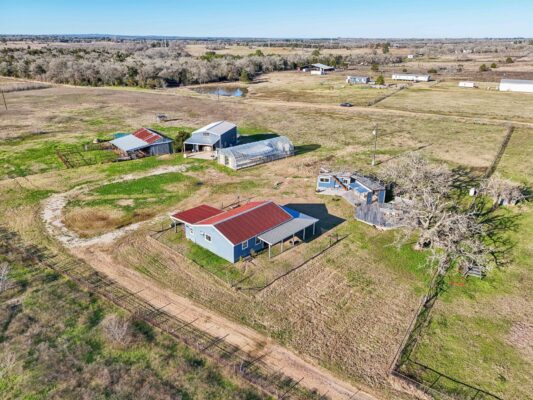 2200 Highway 21 None E, Paige