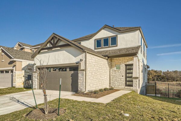 1531 N Red Bud Ln #19, Round Rock
