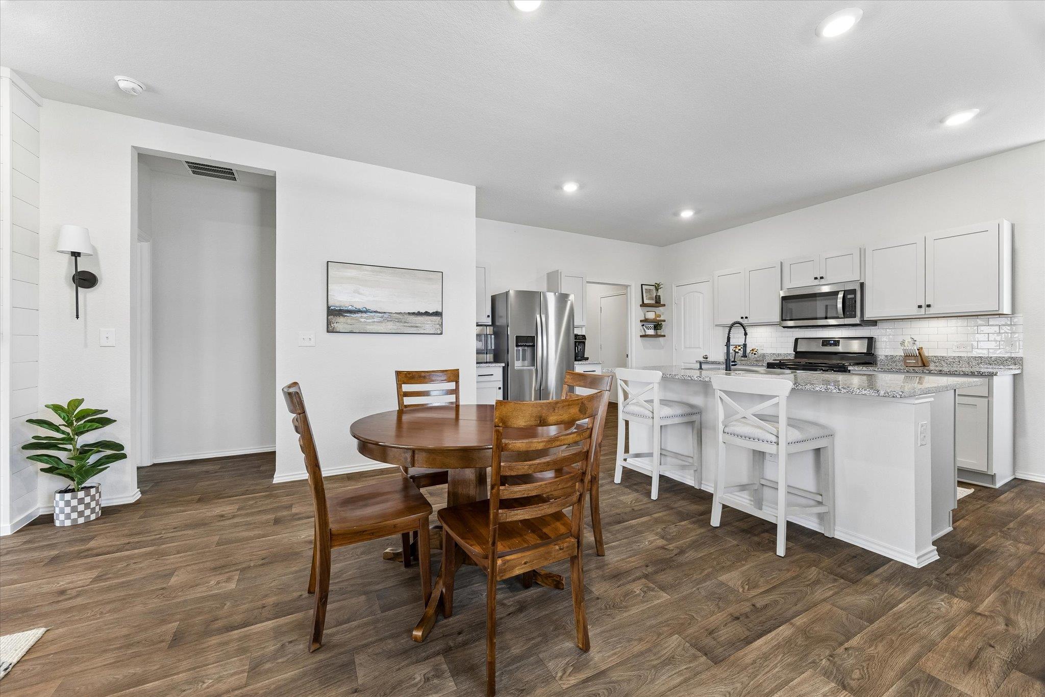 19300 Bear Grass Dr, Elgin, TX 78621