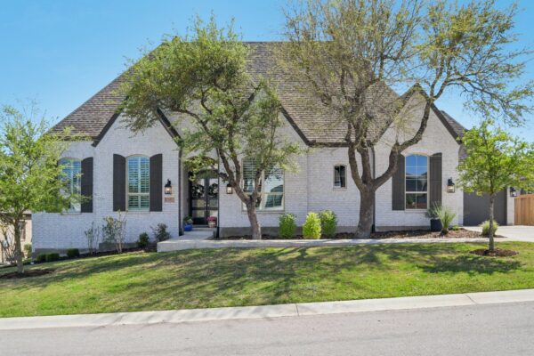 271 Egret Ln, Austin