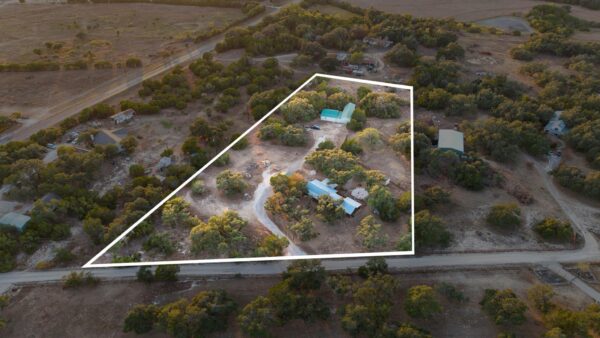 215 Go Away Rd, Blanco