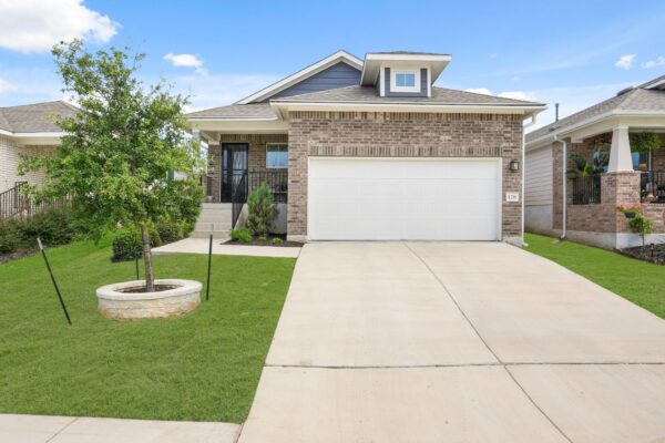 128 Riverhill Dr, Georgetown