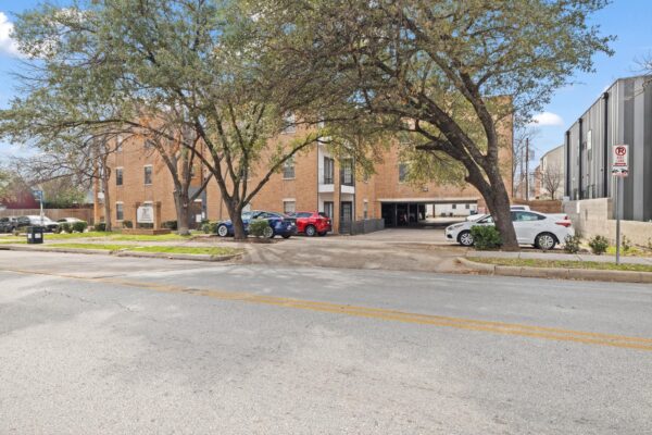 203 E 31st St #308, Austin