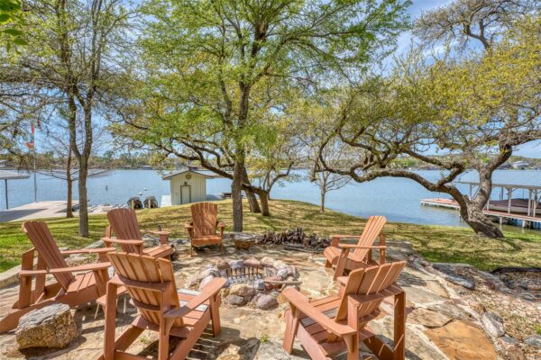 3600 Packsaddle Dr, Horseshoe Bay