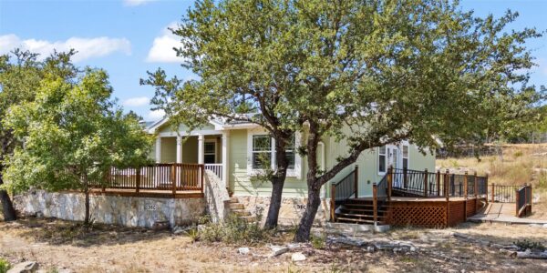 601 Lost Valley Rd, Dripping Springs
