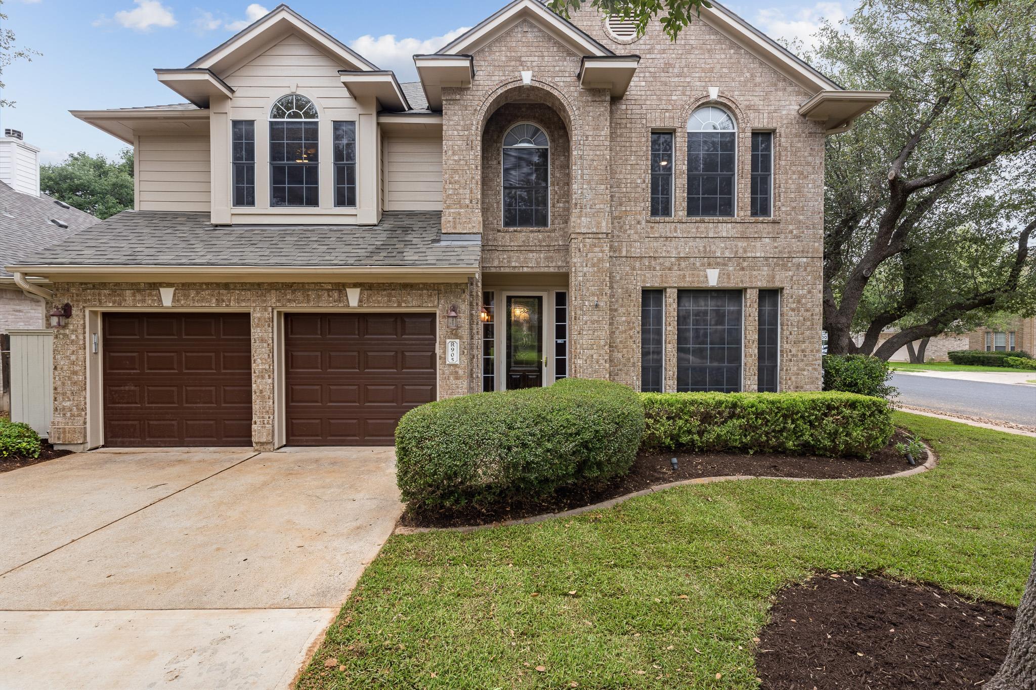 905 Brighton Bend Ln, Cedar Park