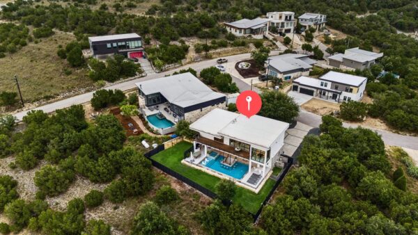 8610 Buffalo Trl, Lago Vista