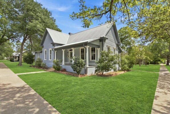 500 Ramona St, Smithville