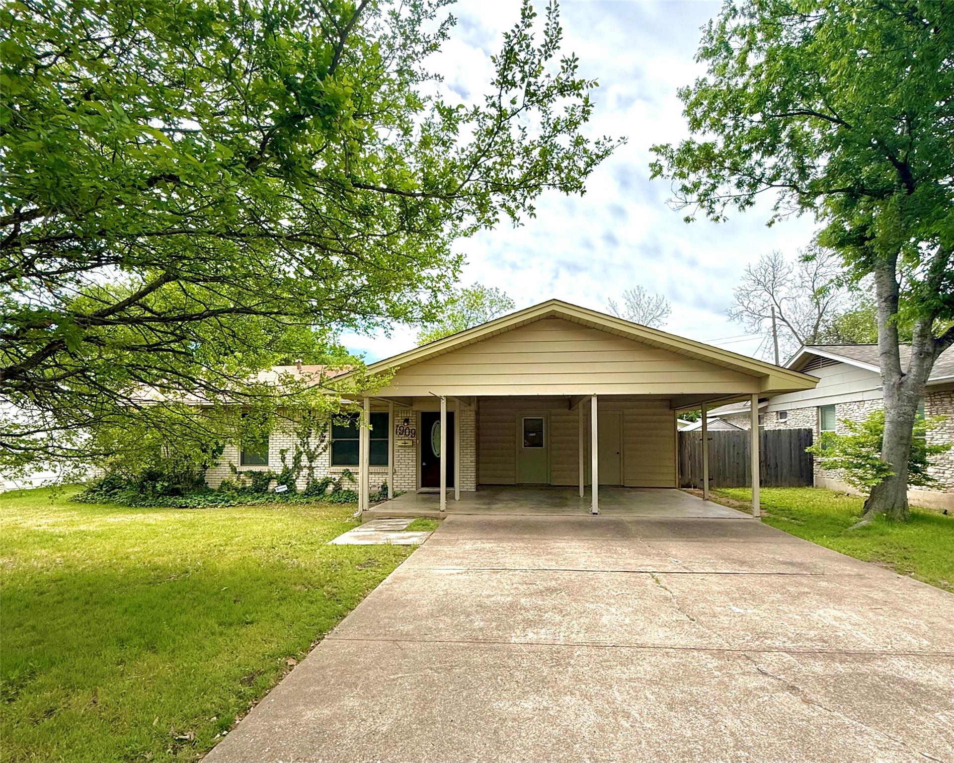 1909 Burbank St, Austin