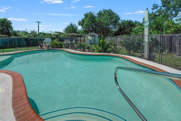 1645 Jerusalem Dr, Round Rock