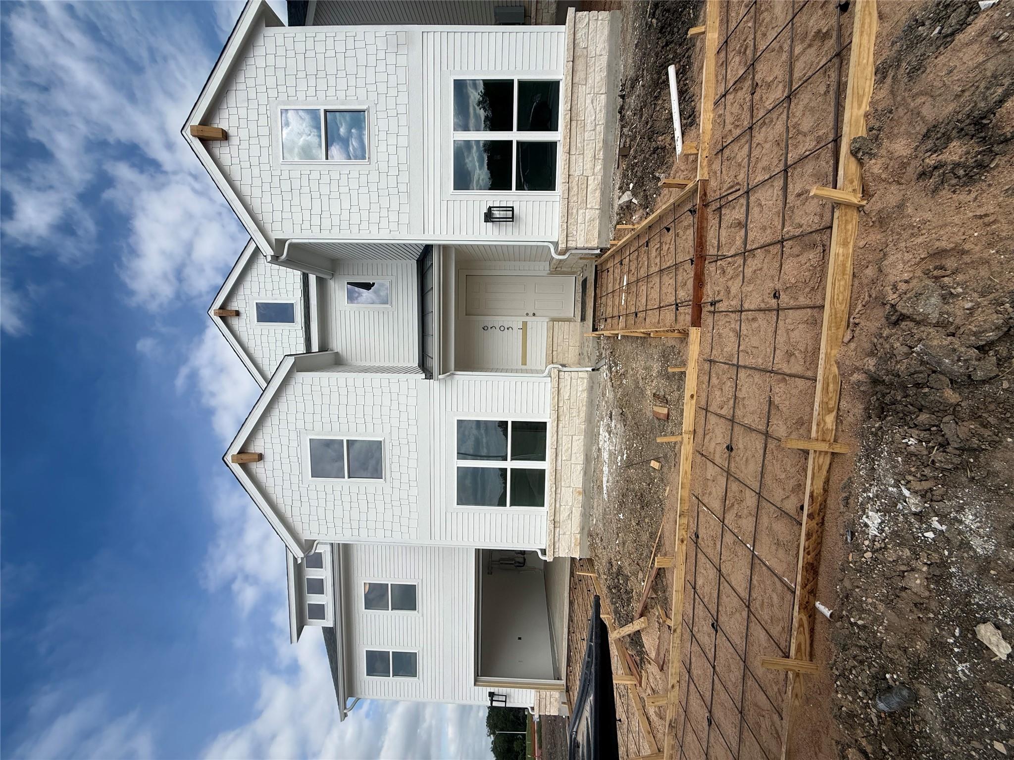 6305 McMurtry St, Austin, TX 78747