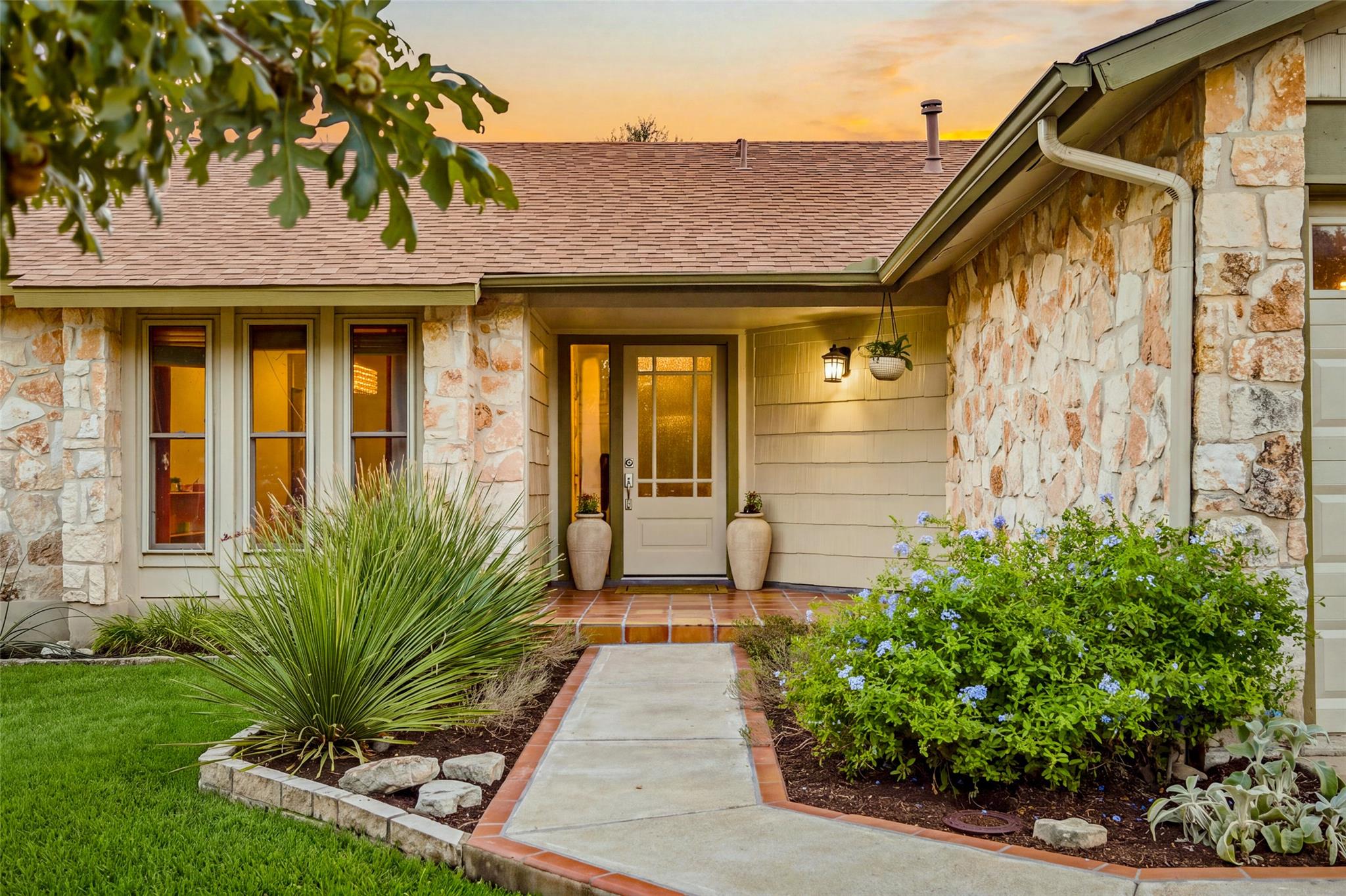3203 Western Dr, Austin, TX 78745