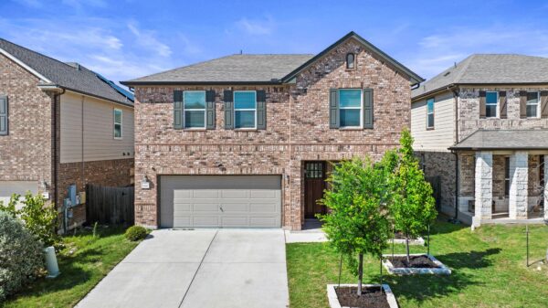 544 Ayinger Ln, Austin