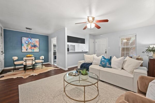 1240 Barton Hills Dr #116, Austin
